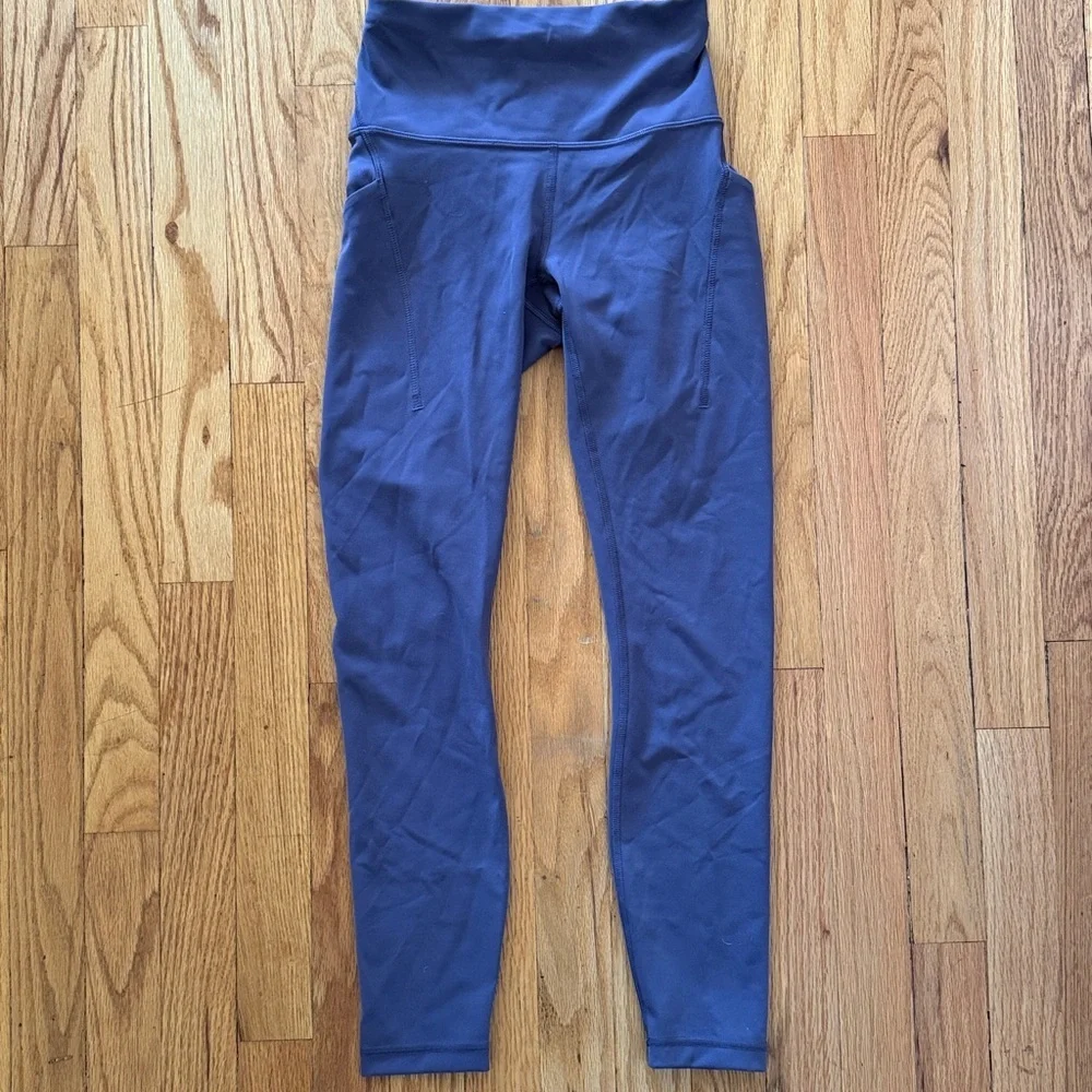 Lululemon sz 4 Wunder Train High Rise Tight Contour Fit 25
